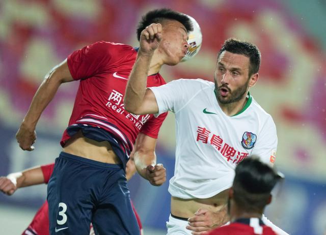 开云体育APP下载-带着困难上路:中超两队强援“消失”仅5队凑齐外援