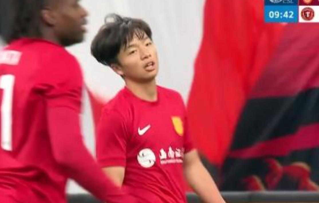 李镇全:保持这种积极性,希望在川渝德比也能取得一个好结果